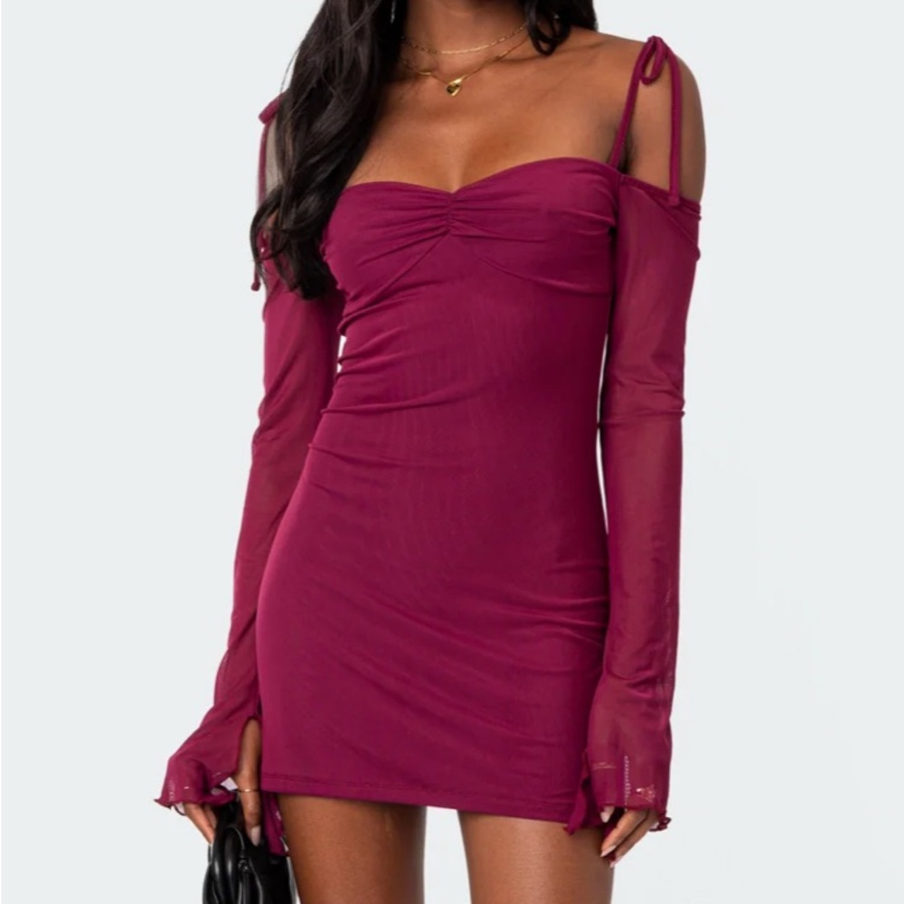 Edikted Ariel Off Shoulder Mesh Mini Dress